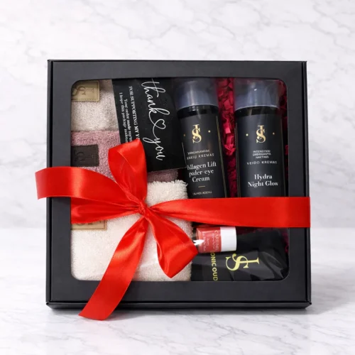 Rankšluosčių, veido ir paakių kremų, lupų kaukės rinkinys