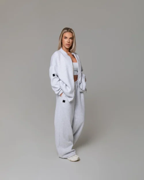 Kelnės su plačiais galais