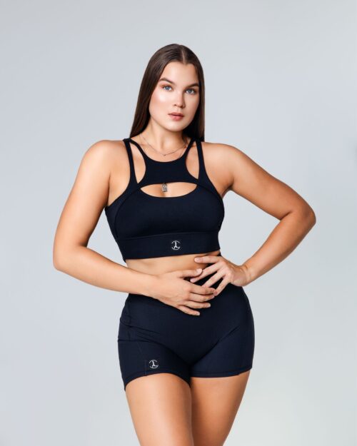 Sportinė liemenėlė su iškirpte