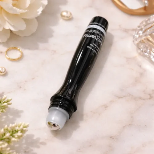 Alchemy Eye Contour roll-on Serum su kofeinu – prieš paburkimą ir tamsius ratilus